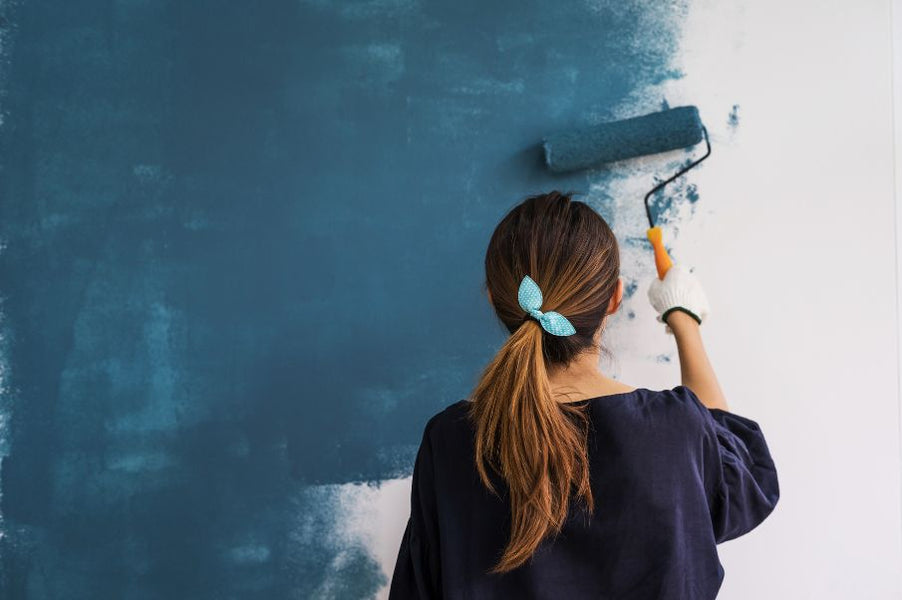 Do It Yourself: How To Paint Interior Walls Like a Pro